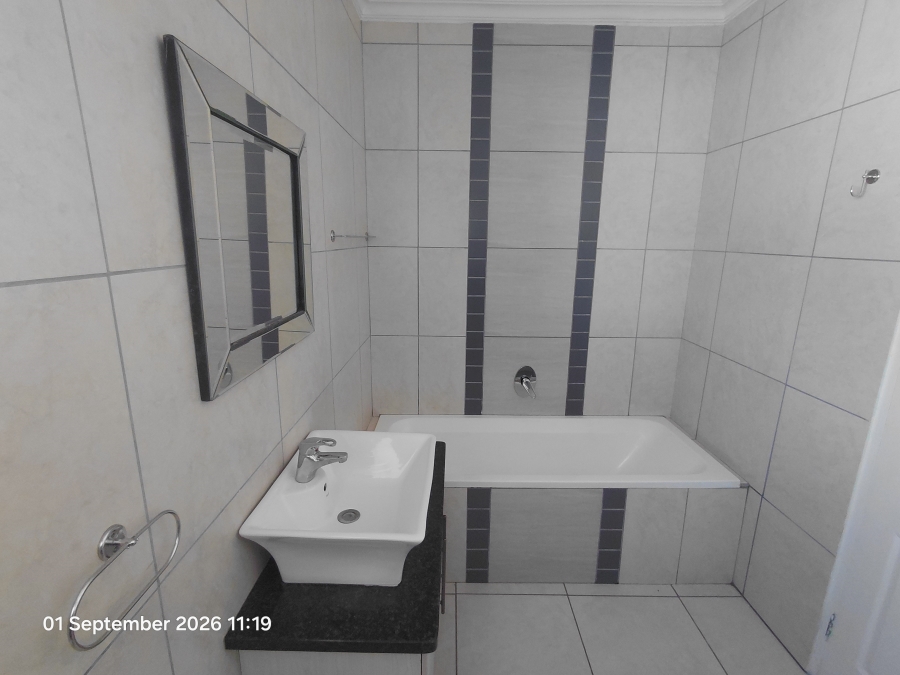 To Let 3 Bedroom Property for Rent in Mount Pleasant Eastern Cape